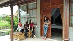 (y) by cv.rama jaya berusaha yang terbaik, bertanggungjawab dan dapat dipercaya!!! Banyuwangi Merdeka Com Kampoeng Joglo Rumah Joglo Khas Madura Di Kaki Gunung Ijen