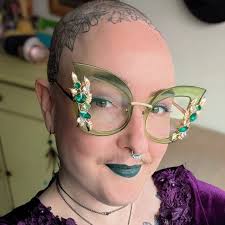 Ilya recognises the signs of panic attacks