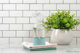 Mix up equal amounts of salt and baking soda, then use a damp sponge to rub this mixture over the glass shower door. Bath And Shower Spray For Soap Scum And Rust Wellness Mama