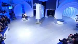 C'è posta per te torna in televisione per il 21esimo anno di fila. C E Posta Per Te Diretta 2 Febbraio 2019 Ospiti Claudio Amendola Mauro Icardi E Wanda Nara Marida Caterini Tv Intrattenimento Informazione Talk Show