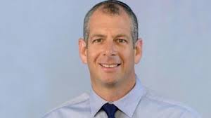 יאיר פינס ימונה למנכל משרד ראש הממשלה. N R2k5gx6ps7wm