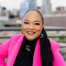 Janiece Jones's Instagram, Twitter & Facebook