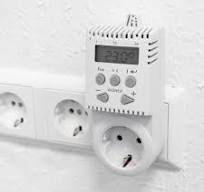 Socket Thermostat for Infrared Electric Heaters | VASNER VUTS1