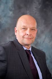 Gangs are offering a roof to homeless people 'to exploit them', says  government official