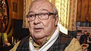 Michael Kritz's Instagram, Twitter & Facebook