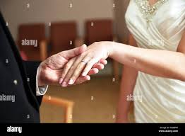 Scambio di anelli immagini e fotografie stock ad alta risoluzione - Alamy