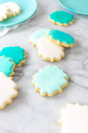 4 cups (about 1 lb.) confectioners' sugar; Famous Royal Icing For Sugar Cookies Owlbbaking Com