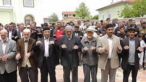 Kuraklık dönemlerinde yağmur yağması için yapılan duaya yağmur duası (istiskâ) denir. Diyanet E Gore Yagmur Duasi Nasil Yapilir Iste Turkce Ve Arapca Okunusu