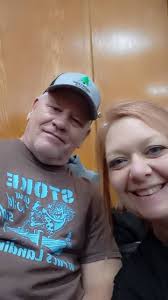 It was great to have Nick's Family come out and spend the night with us.  Sue even got to play a game! We had one big toast to Nick, complements of  Leslie