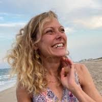 Colleen Dipietro's Instagram, Twitter & Facebook