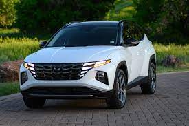 Fwd 26 city/33 hwy/29 combined mpg, awd 24 city/29 hwy/26 combined mpg. My Quartz White 2022 Hyundai Tucson Hybrid Hyundai Forums