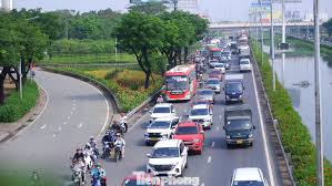 Đường từ TPHCM về các tỉnh miền Tây ùn tắc từ sáng đến trưa 25 ...