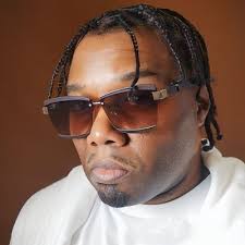 LaDell Beamon (@LaDellBeamon)