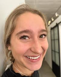 Rachel Houk's Instagram, Twitter & Facebook