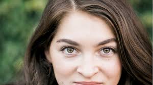 Bruising" Women: Brooke Bazarian '20