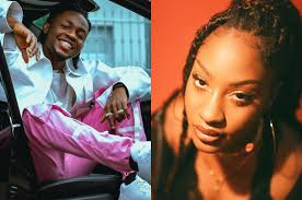 Nigerian singers, omah lay and tems have been arrested by the ugandan police. Omah Lay Tems Her Manager Muyiwa Awomiyi Have Been Charged To Court In Uganda For Disobeying Covid 19 Protocols Bellanaija