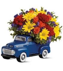A classic expression of love. 40 Father S Day Ideas Fathers Day Flower Arrangements Father S Day Flowers