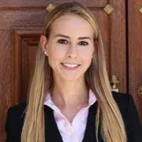 Ellen Darlington's Instagram, Twitter & Facebook