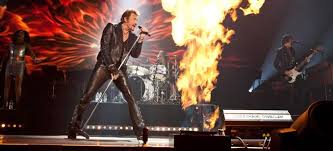 2 ans après sa disparition, personne n'a oublié la légende johnny. Revoir Le Concert De Johnny Hallyday A Bercy Suivi Par Pres De 6 Millions De Fans
