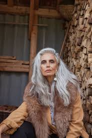 She was signed up with numerous modeling. Photography Ideas Fashion Milva Spina Fashion Editorial Photography Long Hair Older Women Gray Hair Beauty Older Woman Photography