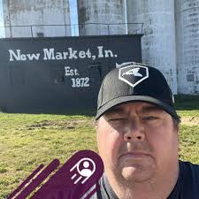 What food trucks serve carnival type food for New Market summer celebration?