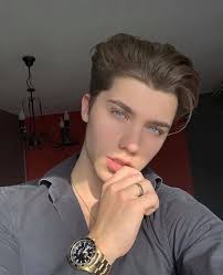 Marjan Mansouri (mansourymarjan)