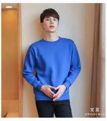 Warna dasar kaos 30s hitam dan warna sablon biru turkish sedikit tua menciptakan pembawaan elegant dan dan youthful dengan karakter tulisan boldness!. Harga Switer Keren Terbaik Agustus 2021 Shopee Indonesia