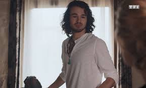 Margot apprend une terrible nouvelle. Demain Nous Appartient Du 22 Avril 2021 Hadrien Le Fils D Alma Debarque A Sete Xavier A Ete Empoisonne Le Resume En Avance De L Episode 910 De Dna