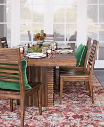 Make Your Home Dazzle And Glow This Holiday Season From Sectionals To Beds And Other Home Decor Items There S S Living Spaces Square Dining Tables Home Decor