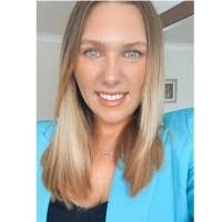 Kira Doyle's Instagram, Twitter & Facebook