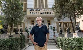 Kadıköy'deki müjdat gezen sanat merkezi gece saatlerinde kundaklandı. Mujdat Gezen Sanat Merkezi Geleneksel Turk Tiyatrosu Egitimi Veren Ilk Kurum Kadikoy Com