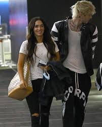Pin On Machine Gun Kelly
