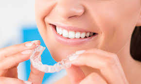 Girardi landed the phillies job before the 2020 season after the mets chose to hire carlos beltran after a lengthy interview process. Dentists Warn Do Not Buy Cheap And Dangerous Diy Braces Daily Mail Online