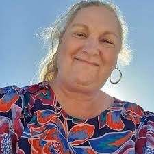 university #newcareer #nevertooold #everythingispossible