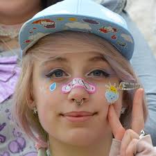 GroundingFace: Fine-grained Face Understanding via Pixel Grounding  Multimodal Large Language Model