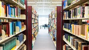 Karena itu buku di perpustakaan disusun dalam berbagai koleksi/urutan memenuhi kebutuhan cara kerjanya. Pemkot Surabaya Ciptakan Perpustakaan Herbal Channel9 Id