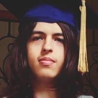 40+ perfiles de «Maximillian»