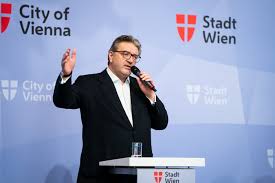 Man konzentriere sich derzeit auf diese. Peter Hacker 63 000 Impftermine Fur Risikopatientinnen Jeden Alters Die Stadt Wien Offnet Ab Heute Weitere 63 000 Impftermine Fur Vorgemerkte Risikopatientinnen Jeden Alters Sprich Ab 16 Jahre Die Ersten Impftermine In Dieser