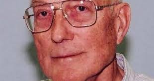 Paul Martell's Instagram, Twitter & Facebook