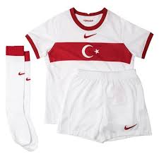 Wie sie kaufen und die besten angebote erhalten. Turkei Heimtrikot Euro 2020 Mini Kit Kinder Www Unisportstore De