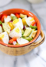 Boiled egg is a great treat for breakfast. Egg And Avocado Salad Eating Bird Food