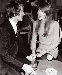Now, jacques dutronc made another life with the makeup artist, sylvie duval, in corse and francoise hardy continues to keep him in her heart. 3 Jacques Dutronc And Francoise Hardy Francoise Hardy Dutronc Jacques Dutronc