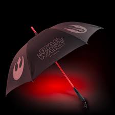Star Wars Official Light Up Lightsaber Umbrella With Torch Handle Dark Side Red Zavvi Exclusive Star Wars Light Saber Lightsaber Star Wars