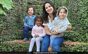 Actress sunny leone and husband daniel weber jet off to mexico to spend quality time with their family. Sunny Leone On Why The Family Flew To Los Angeles And When They Plan To Return
