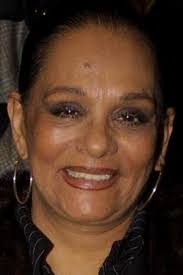 Anne Knecht's Instagram, Twitter & Facebook