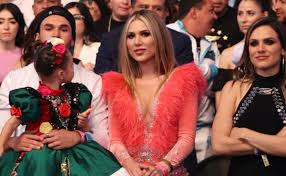 'canelo' álvarez da el 'sí' en su matrimonio en un evento multimillonario. Ba1bh4lolgmbm