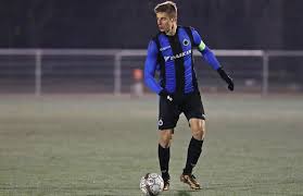 Wanneer het nieuwe seizoen over een paar weken zal doen losbarsten moet ik er staan en ga ik mijn best doen om in. Siemen Voet Tekent Zijn Eerste Profcontract Bij Club Brugge Wasserman