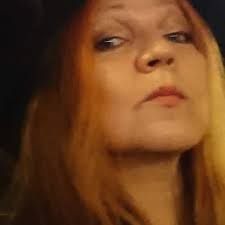 It's a niche gripe, but it really irks me that these poppies are marked  with the year, thus consigning them to the status of near-immediate  landfill. I would donate every year, but