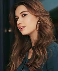 از وقتیکه فهمیدم دخترای مقبول نصیب پسر های بدرنگ میشه ایقدر خوشحال استم که  نگو … 😂🤭