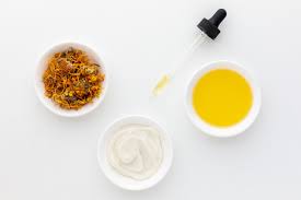They also make a beautiful and tasty addition to scrambled eggs, frittata, summer salsa, or even in soup! Calendula Benefits Side Effects Dosage And Interactions